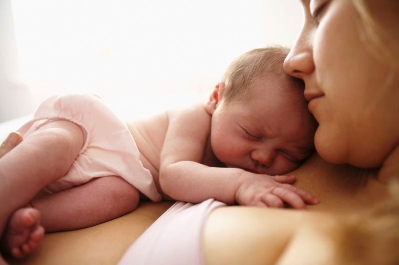 Festa anche per le neo-mamme degenti in ospedale: arrivano i doni dalla Federcasalinghe