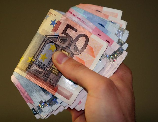 Bonus figli under 15: ecco il quarto elenco con altri 10mila beneficiari del contributo regionale