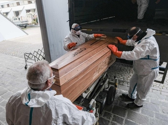 COVID A POZZUOLI/ Altri 2 morti e 76 contagiati nelle ultime 48 ore