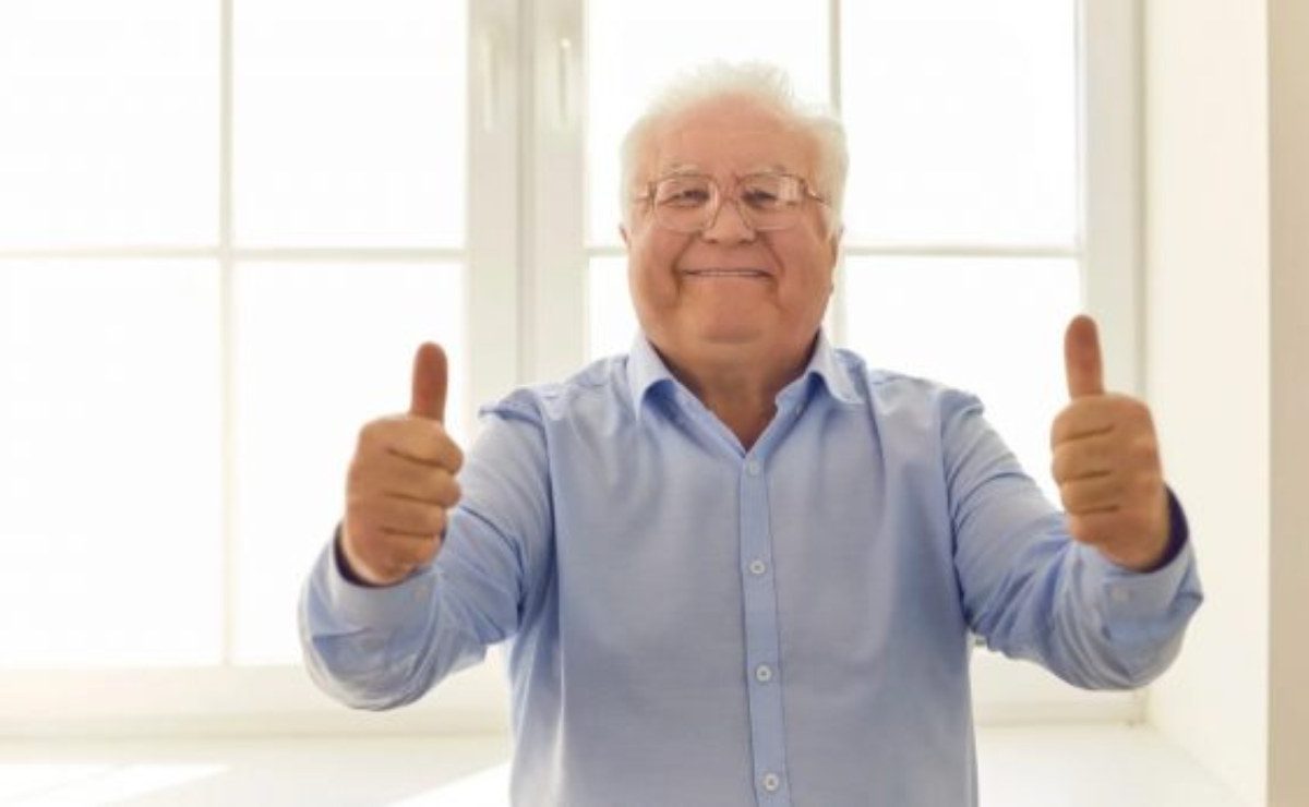 Over 70, ufficiali i nuovi bonus | Spese ridotte all’osso per gli anziani: boom di richieste