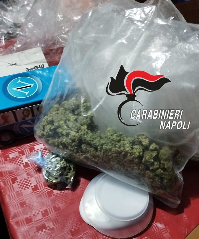 Spacciava droga prendendo “ordinazioni” sui social: arrestato 31enne puteolano