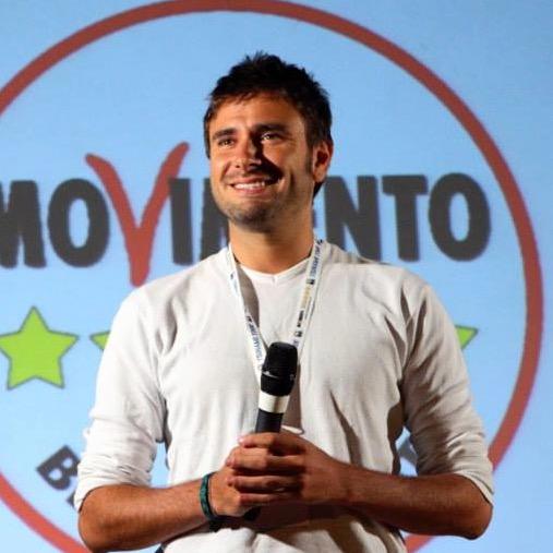 Piazza della Repubblica, ore 17: arriva Di Battista per il sindaco “grillino”