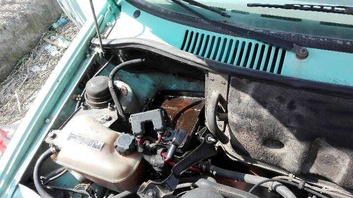 “Nel parcheggio Sofer hanno rubato la batteria della mia 500 del ‘98”