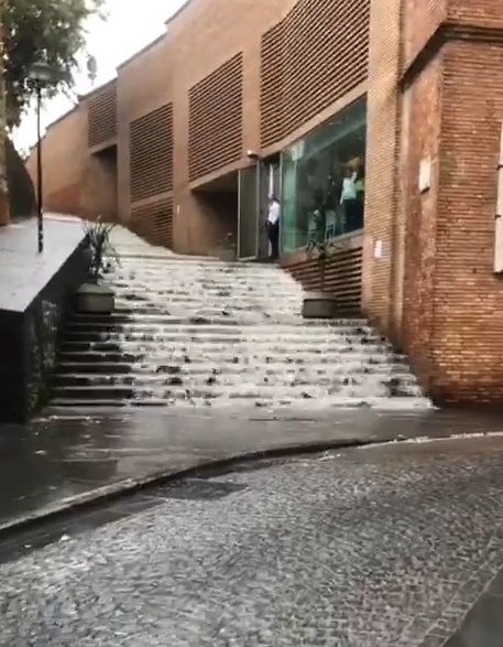 VIDEO/ Benvenuti alle cascate nella “città cambiata sotto gli occhi di tutti”