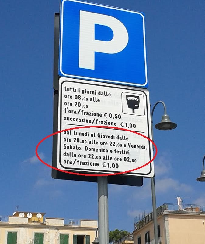 IL CASO/ Strisce blu, segnaletica ingannevole: multe da annullare e grattini da risarcire?