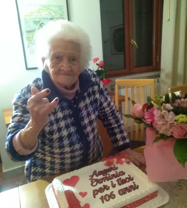 Nonna Erminia compie 106 anni: “Maledetta pandemia, non posso festeggiare!”