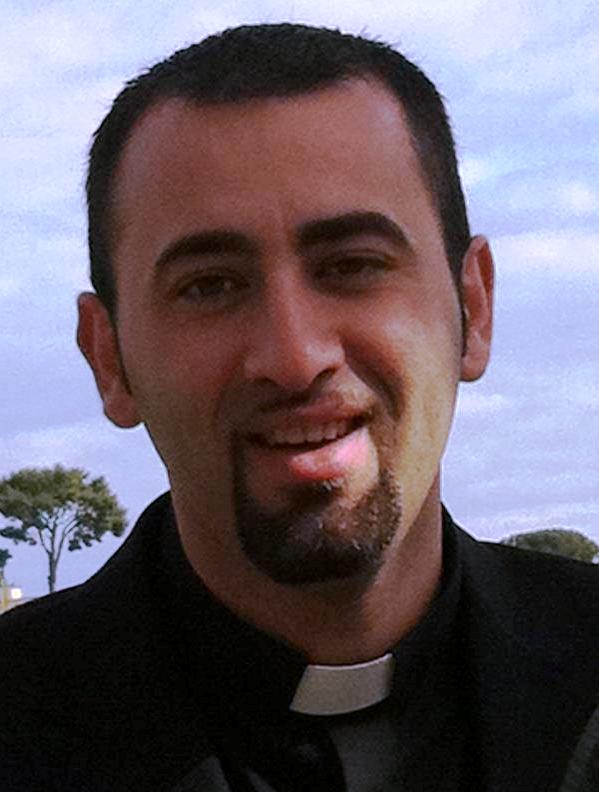 Il parroco di Toiano abolisce i festeggiamenti per San Michele: “Con quei soldi aiuteremo i terremotati”