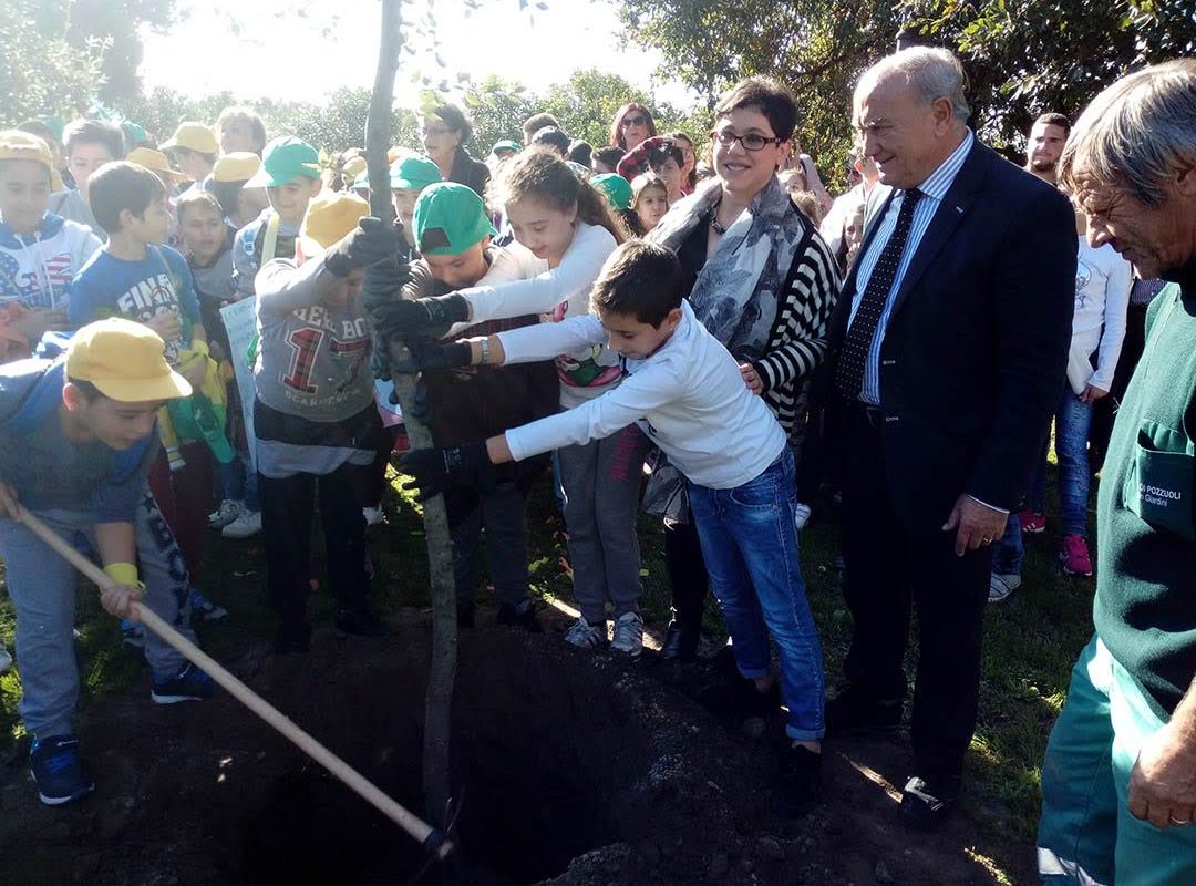 “Festa dell’Albero” per ricordare cinque vittime della criminalità