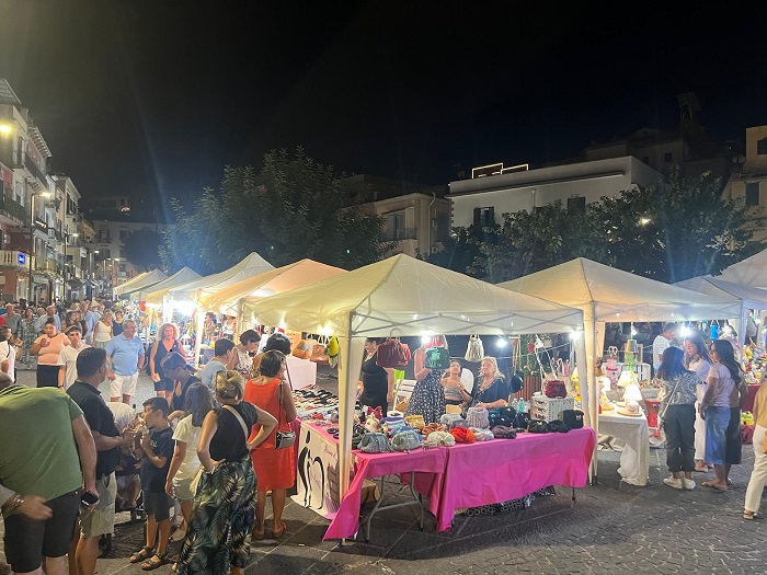 Mini “notte bianca” nel centro storico: sabato si fa il bis