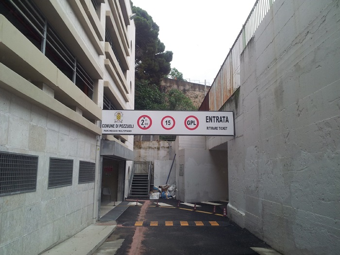 Multipiano, l’accusa dei sindacati: “Costi gonfiati per andare in deficit e privatizzare il parcheggio”