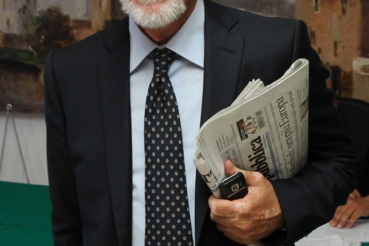 Franco Fumo da “fantasma” a “prezzemolino”: c’è un motivo ben preciso?