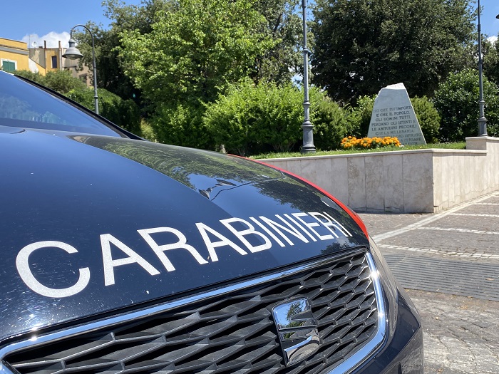 Droga: arrestate due donne