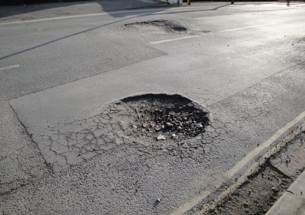 Il Comune decide di aggiustare 11 strade: ecco quali sono…