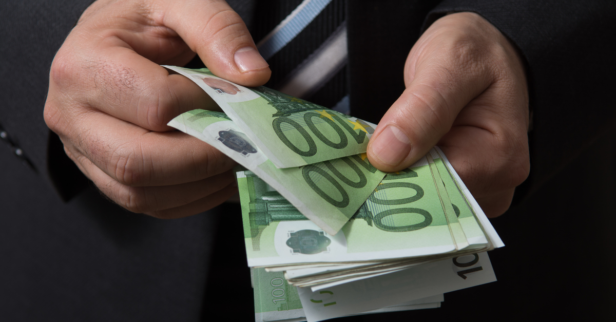 “Il lavoro nero? Meglio di niente: sto dalla parte di chi mi paga, denunciare è un rimedio peggiore del male…”