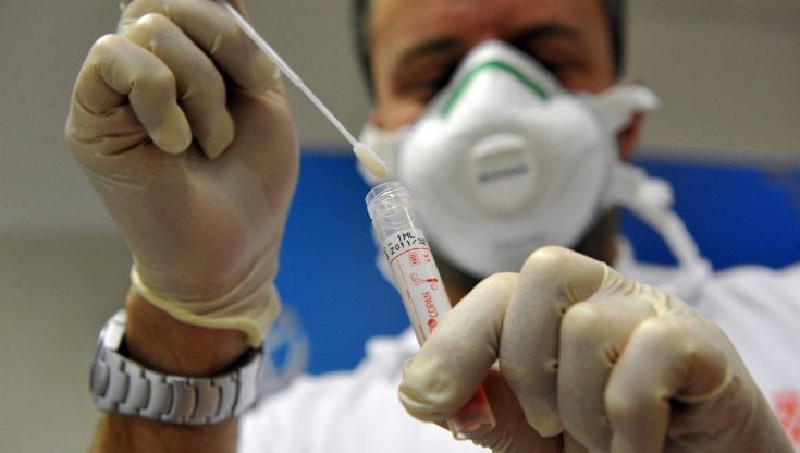 COVID A POZZUOLI/ Altri 200 contagiati e 125 guariti nelle ultime 24 ore