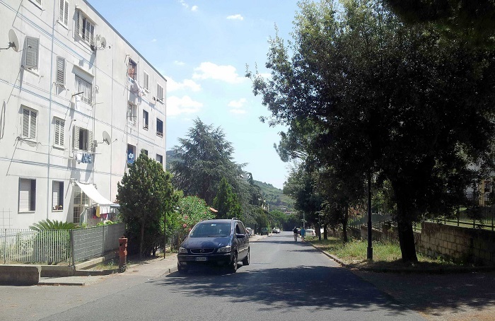 Sos di un padre disperato: “Curate mio figlio drogato e violento prima che succeda una tragedia!”