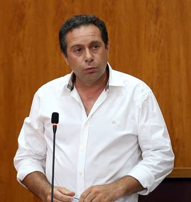 ULTIMORA/Guerra nel Pd: si dimette il capogruppo