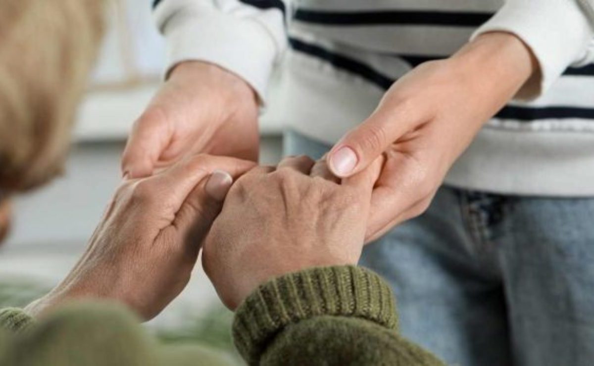 Legge 104, i 3 giorni di permesso non bastano più | Da oggi puoi richiederne fino a 6: basta fare domanda all’INPS